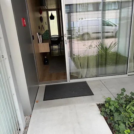 Apartmán K110 T0 Junto A Rua 24 De Junho 1108d Ap110 Guimarães